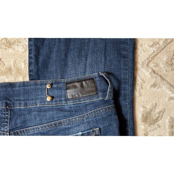 BCBGeneration Mid-Rise Bootcut Denim Jeans Sz. 13/31 - Picture 5 of 6